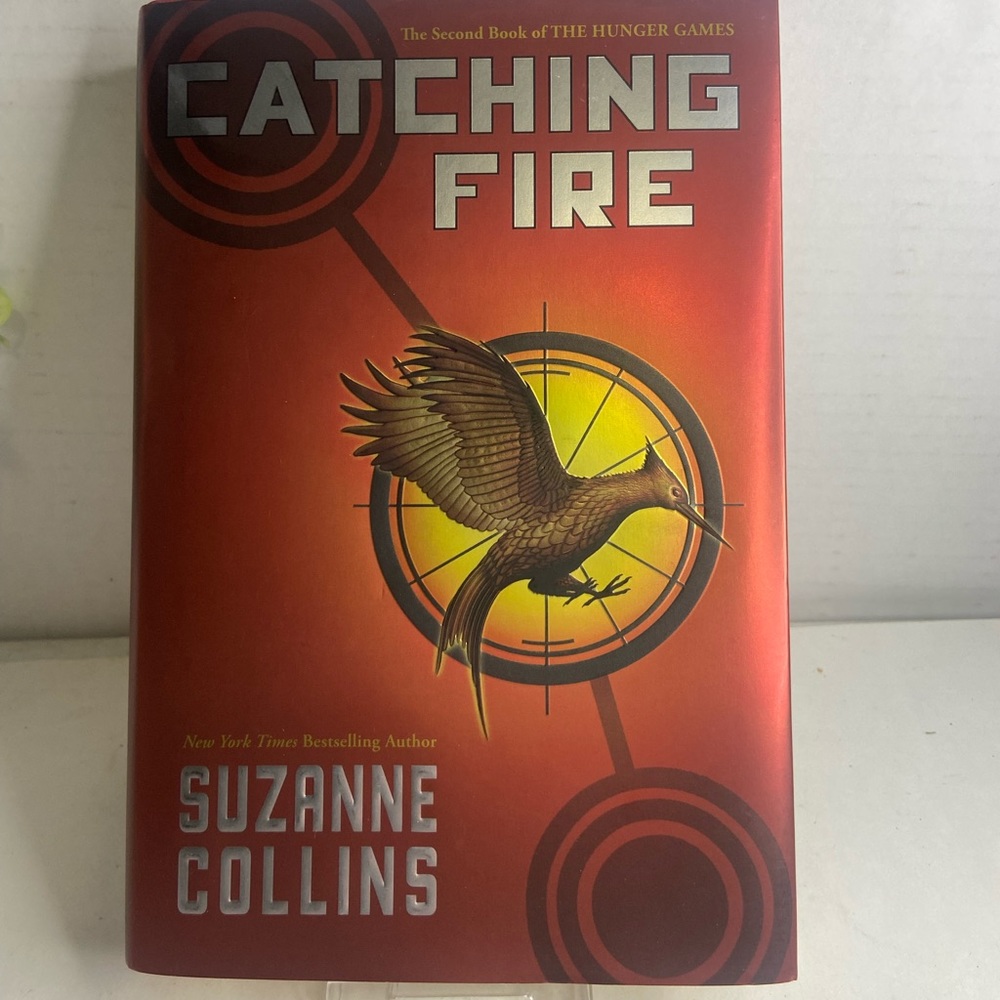 Hunger Games Ser.: Catching Fire by Suzanne Collins (2009, Hardcover)
